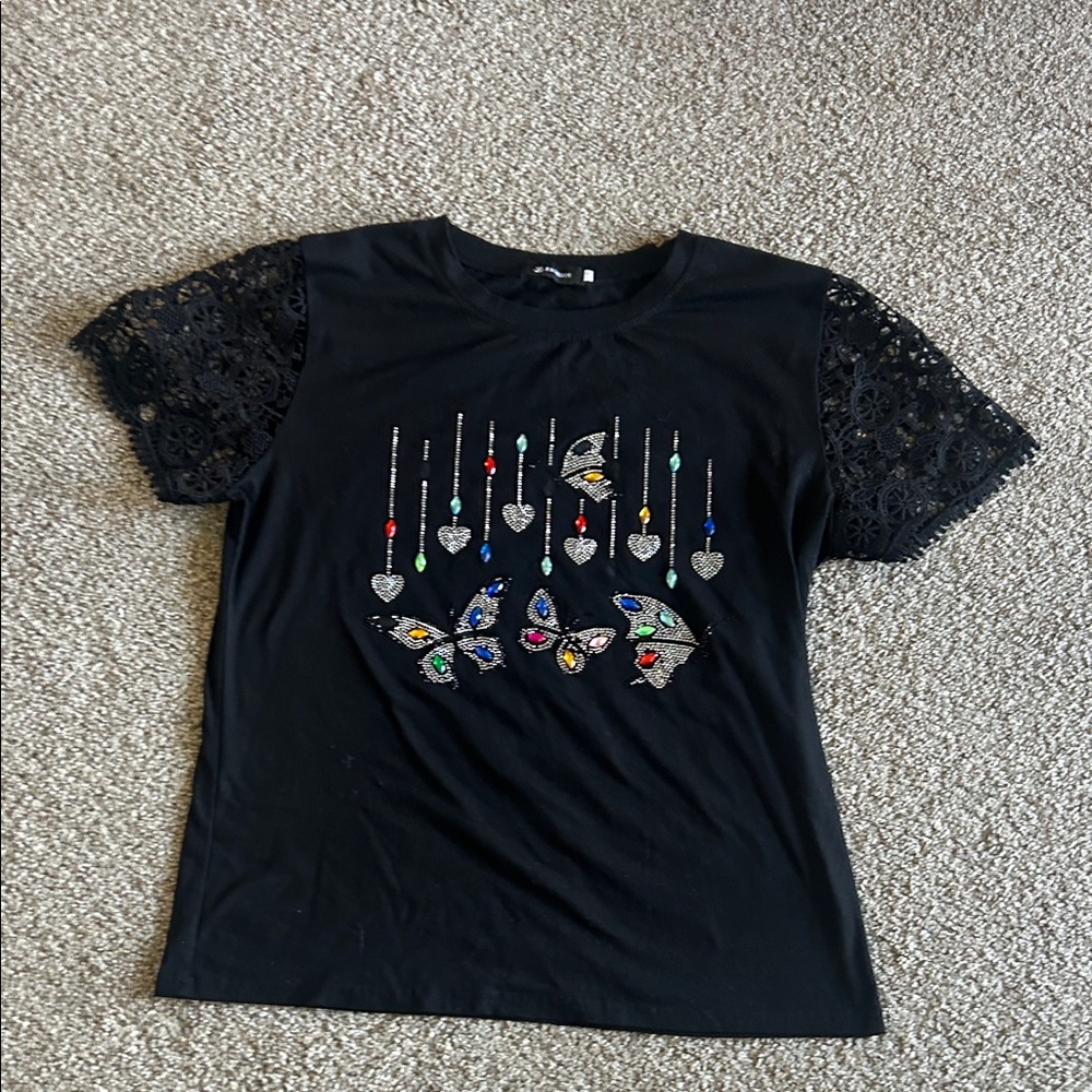 BEAST FASHION Black One Shoulder Dress with Lace Sleeves